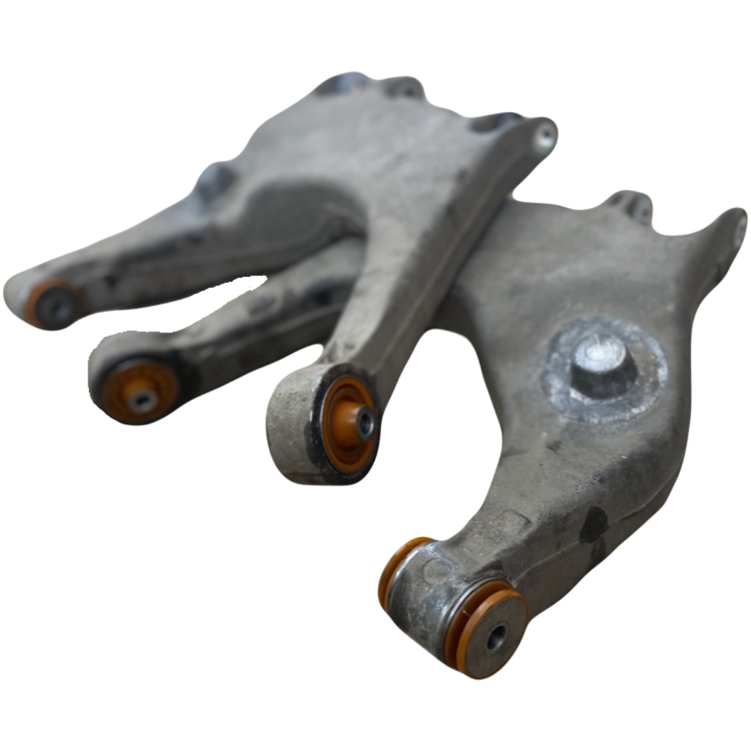 Задній нижній важіль Audi A8 1994-2002 Послуга з перепресування сайлентблока (Сайлентблоки в ціну не входять)