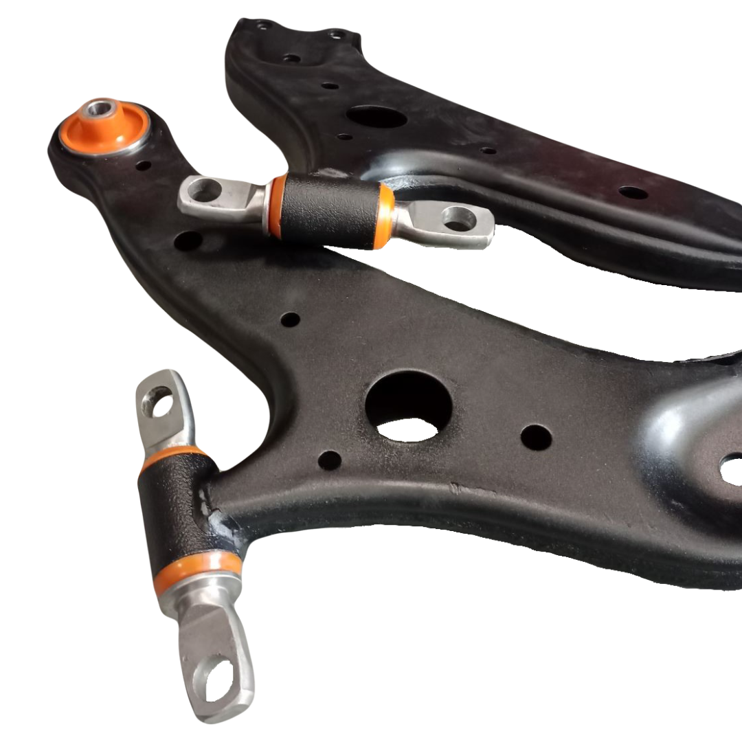 Передній важіль Lexus Rx 2009-2015 Послуга з піскостуйного очищення, покриття фарбою та перепресування сайлентблока (Сайлентблоки в ціну не входять)