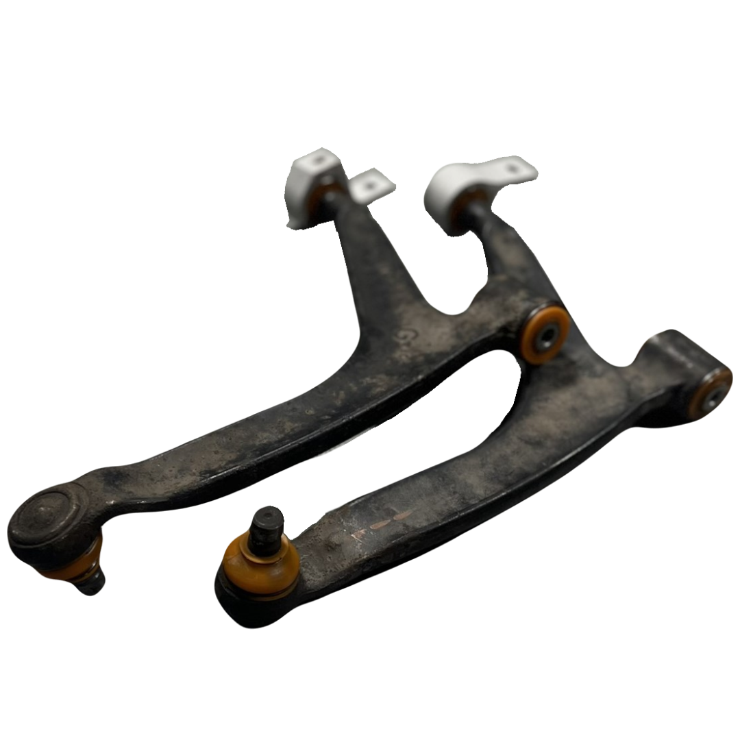 Передній важіль Citroen C2 2003-2005 Послуга з перепресування сайлентблоків (Сайлентблоки в ціну не входять)