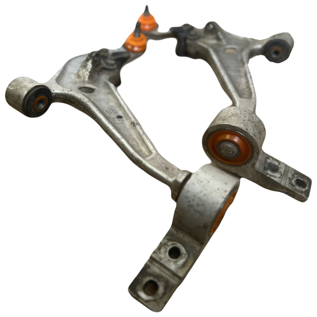 Передній важіль Nissan X-Trail 2001-2007 Послуга з перепресування сайлентблоків (Сайлентблоки в ціну не входять)