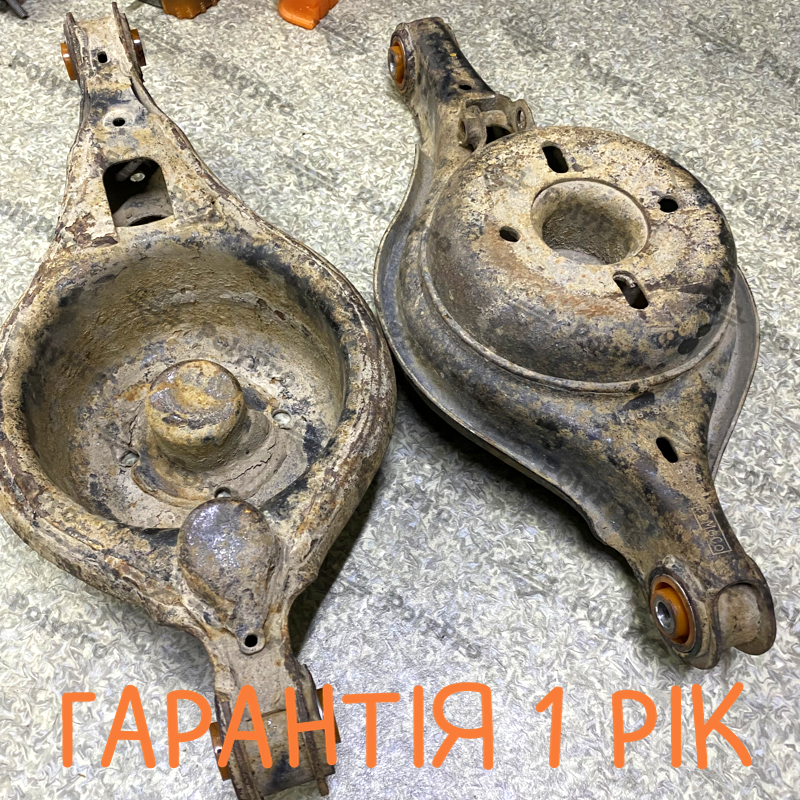 Задній підпружинний важіль Ford Fusion 2002-2012 Послуга з перепресування сайлентблоків (Сайлентблоки в ціну не входять)