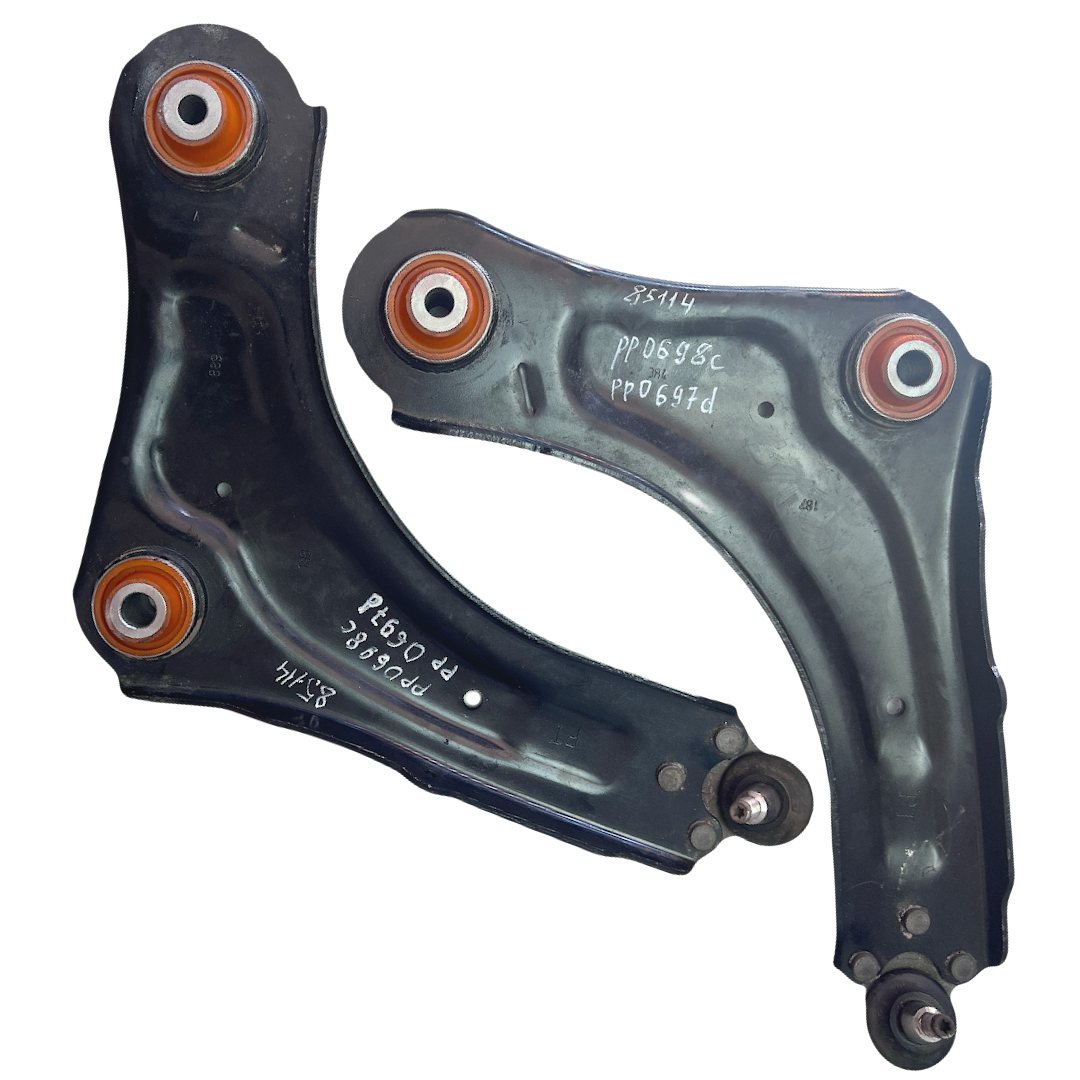 Передній важель Renault Scenic 2009-2016 Послуга з перепресування сайлентблоків (Сайлентблоки в ціну не входять)