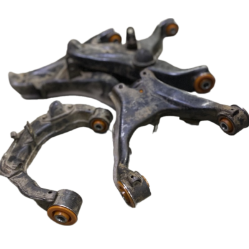 Передня підвіска автомобіля Mitsubishi L200 2006-2015 Послуга з перепресування сайлентблоків (Сайлентблоки в ціну не входять)