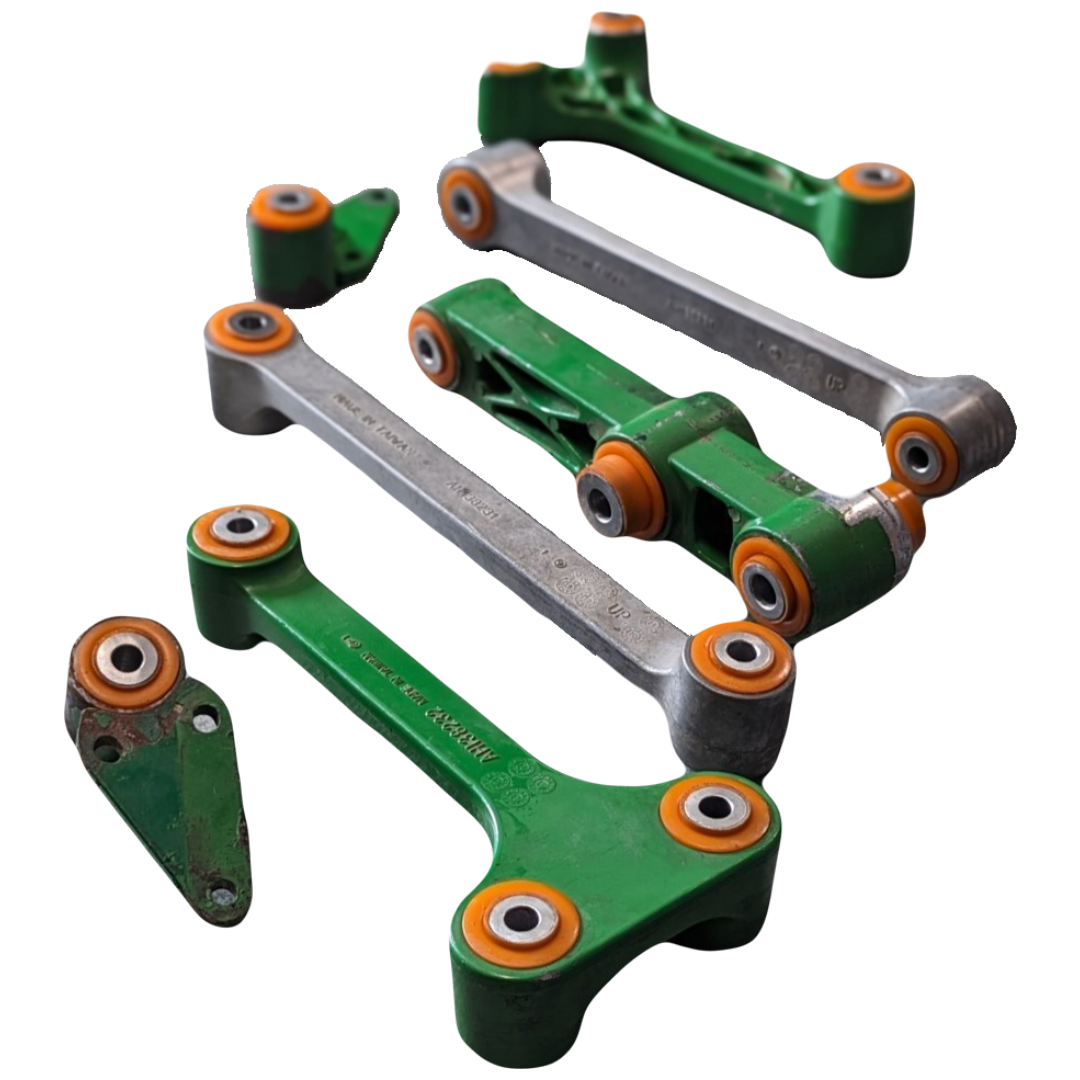 Важелі соломотрясу John Deere Послуга з перепресування сайлентблоків (Сайлентблоки в ціну не входять) PP-0771_0772pos