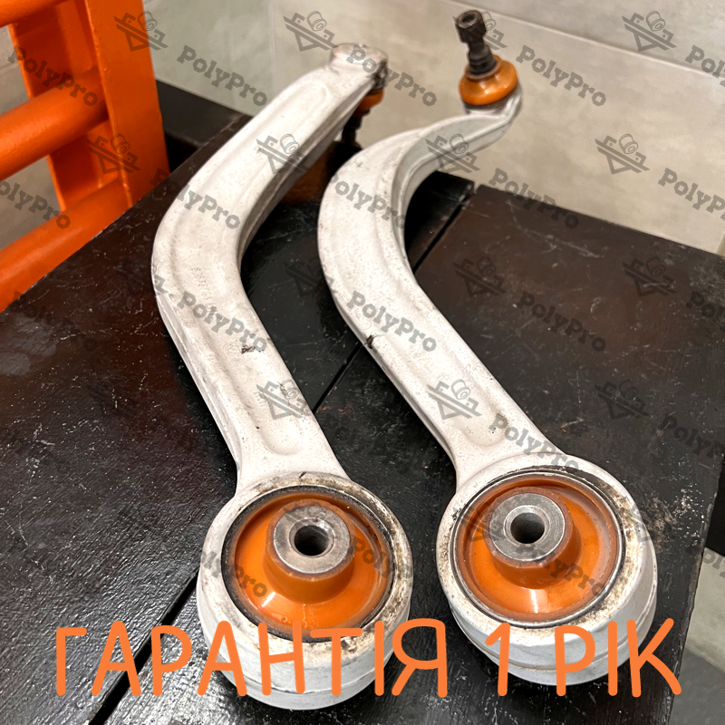 Front lower trailing arm Lancia Thesis 2001-2009 Service for sandblasting, repressing the bushing, replacing the anther (Bushing is not included in the price)