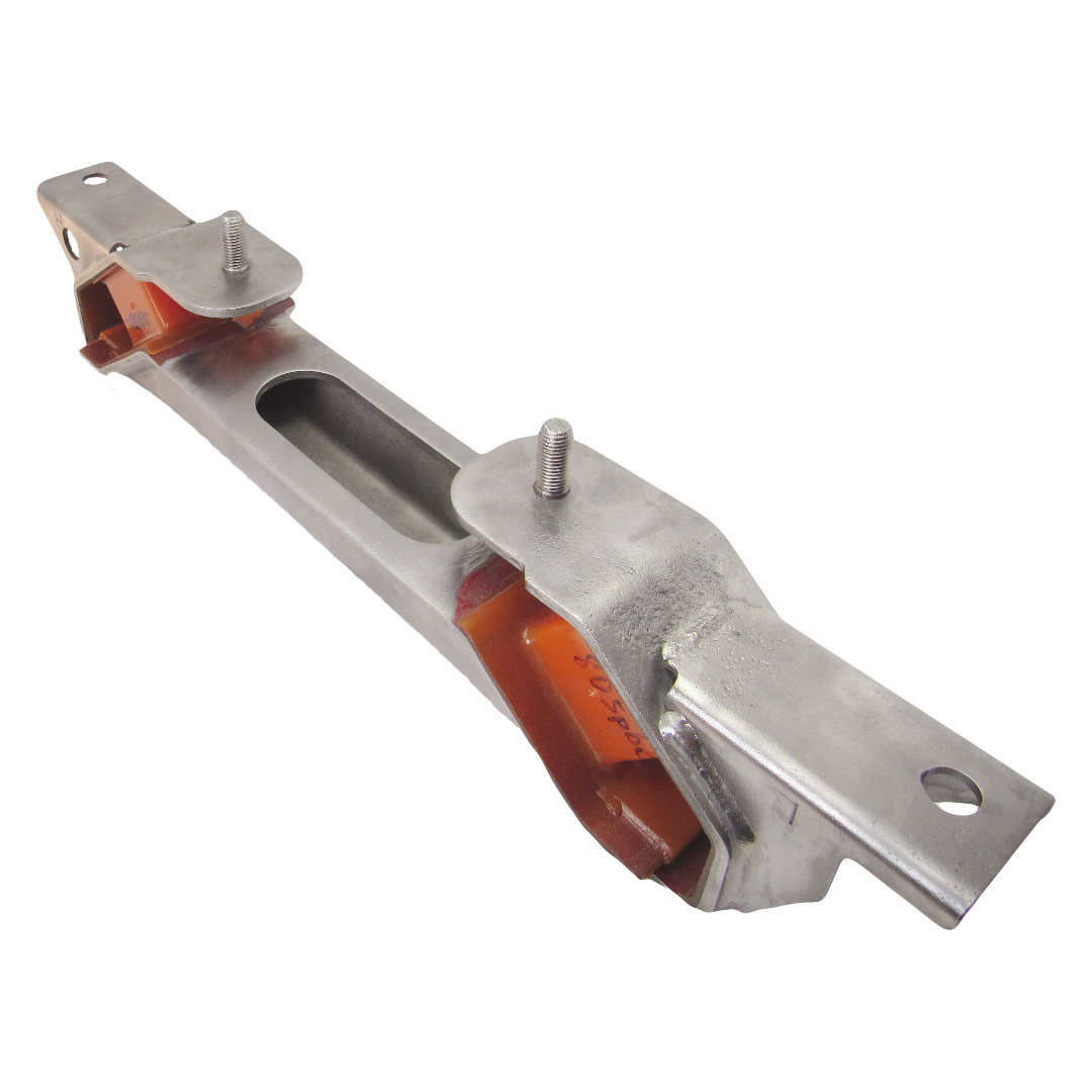 Polyurethane rear engine mount Mitsubishi Pajero 3.5L 2000-2006