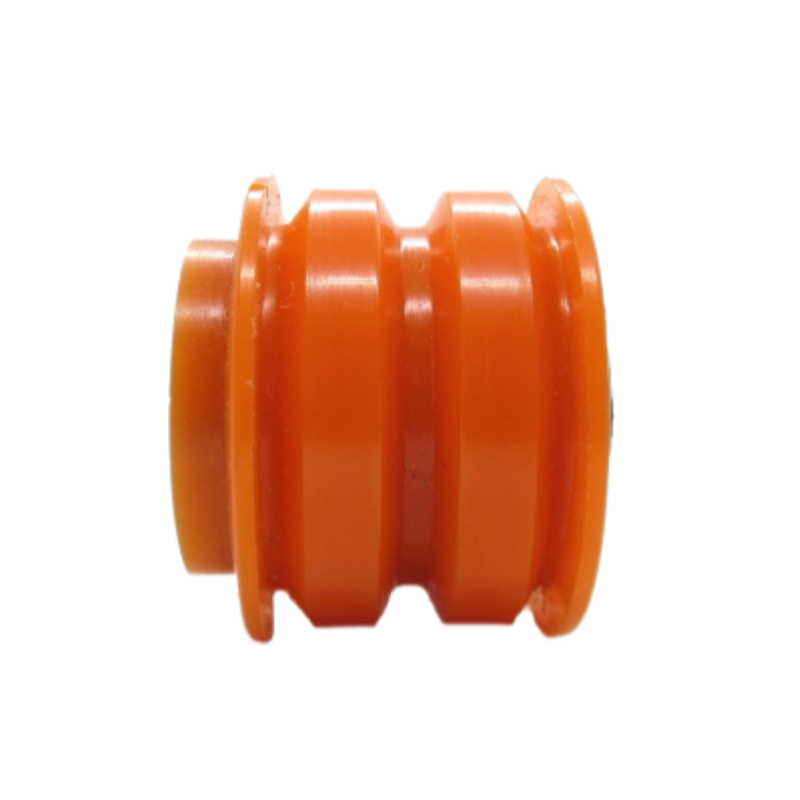 Поліуретановий сайлентблок заднього подовжнього важеля передній Infiniti G 1991-1996