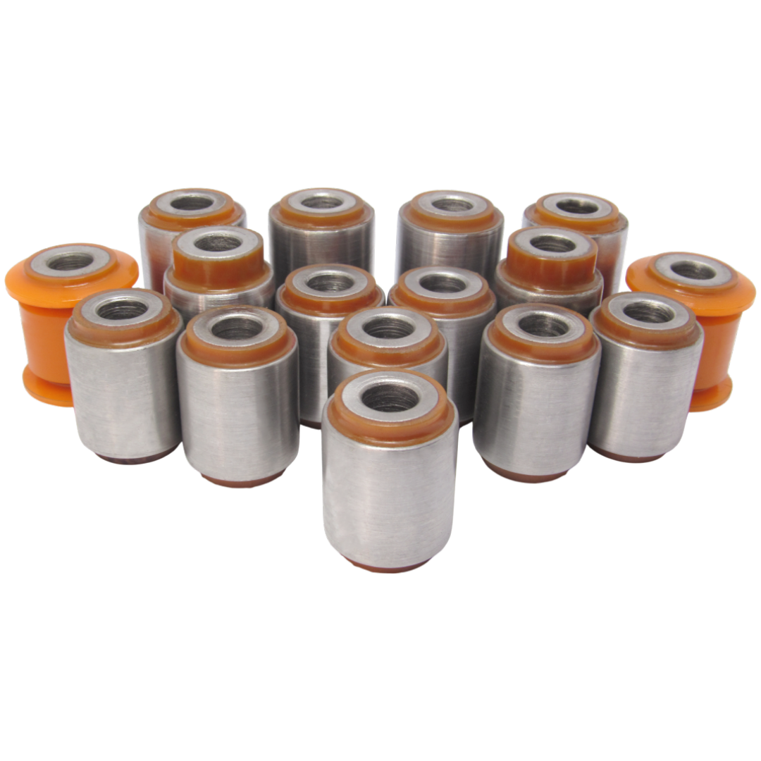 Поліуретановий комплект задньої підвіски Nissan Skyline 1998-2002