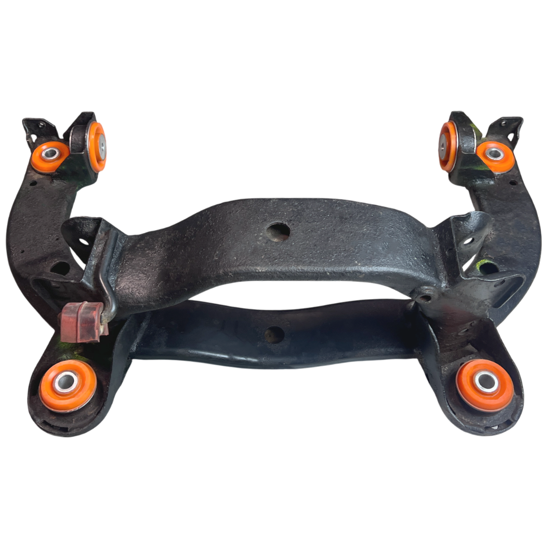 Задній підрамник Audi TT 1998-2006 Послуга з перепресування сайлентблоків (Сайлентблоки в ціну не входять)