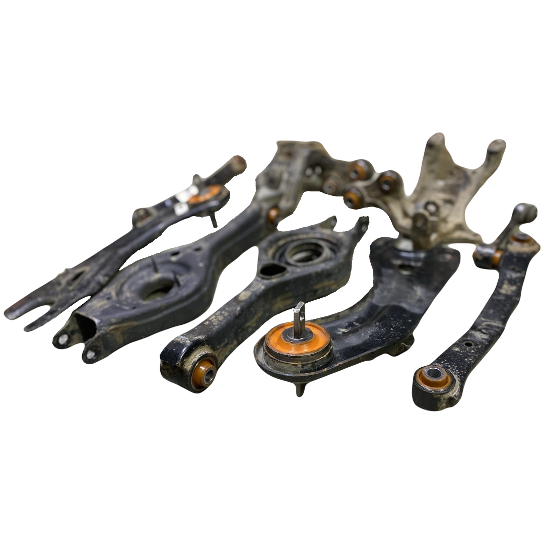 Задня підвіска Hyundai i30 2011-2015 Послуга з перепресування сайлентблоків (Сайлентблоки в ціну не входять)