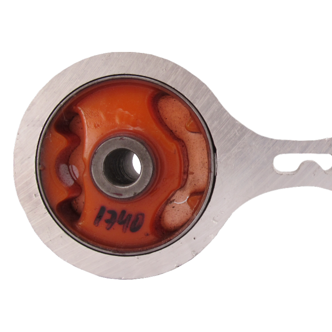 Поліуретанова подушка двигуна задня Mazda 6 2008-2012 Послуга ПО ЗАМІНІ великого САЙЛЕНТБЛОКА