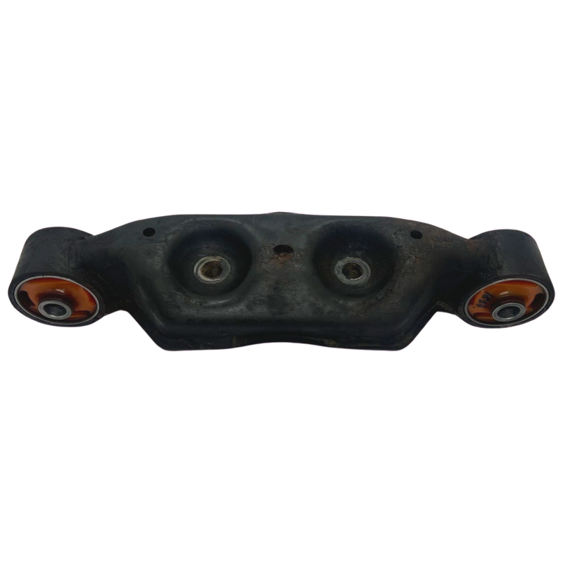 Задній редуктор Subaru Impreza 2000-2007 Послуга з перепресування сайлентблоків (Сайлентблоки в ціну не входять)