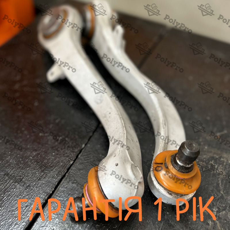 Front upper arm Lancia Thesis 2001-2009 Service for sandblasting, repressing the bushing, replacing the anther (Bushing is not included in the price)