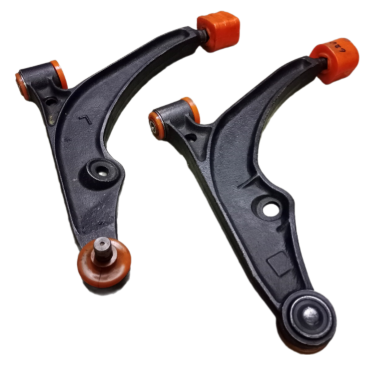 Передній важіль Suzuki Baleno 1995-2002 Послуга з перепресування сайлентблоків (Сайлентблоки в ціну не входять)