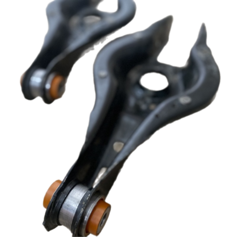 Задній підпружинний важіль Bmw F20 2011- Послуга з перепресування сайлентблоків (Сайлентблоки в ціну не входять)