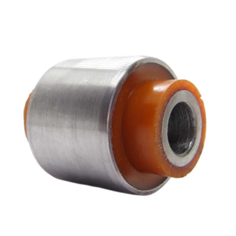 Поліуретановий сайлентблок задньої цапфи посередині Chery Eastar 2003-