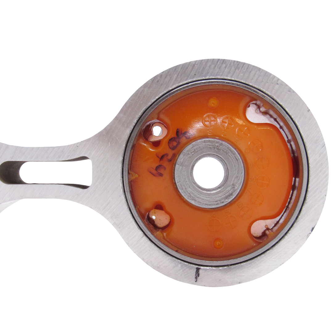 Поліуретанова подушка двигуна задня Mazda 6 2008-2012 2.3L Послуга ПО ЗАМІНІ великого САЙЛЕНТБЛОКА