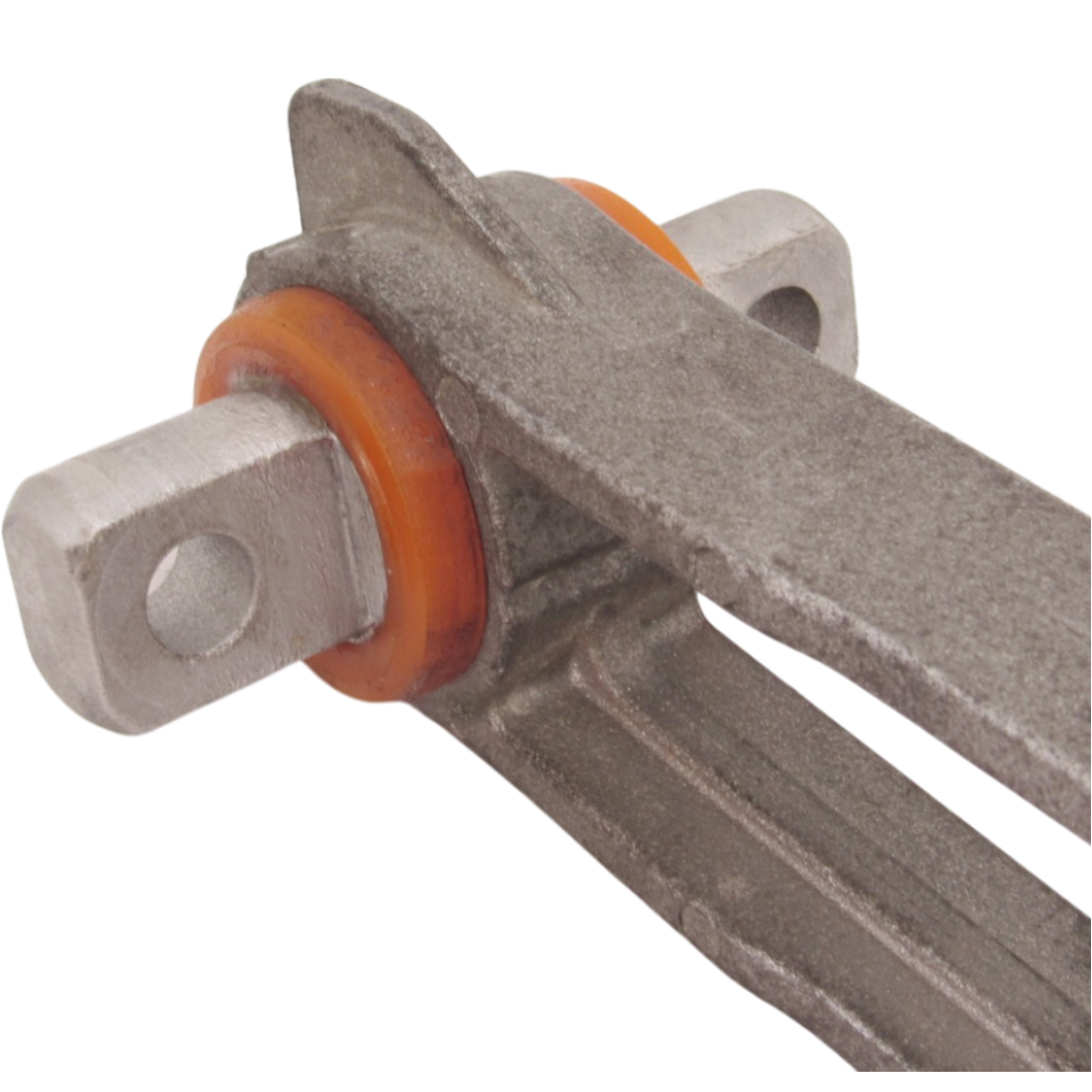 Поліуретанова подушка двигуна задня верхня Alfa Romeo Spider 2006-2010 3,2L  Послуга ПО ЗАМІНІ маленького САЙЛЕНТБЛОКА