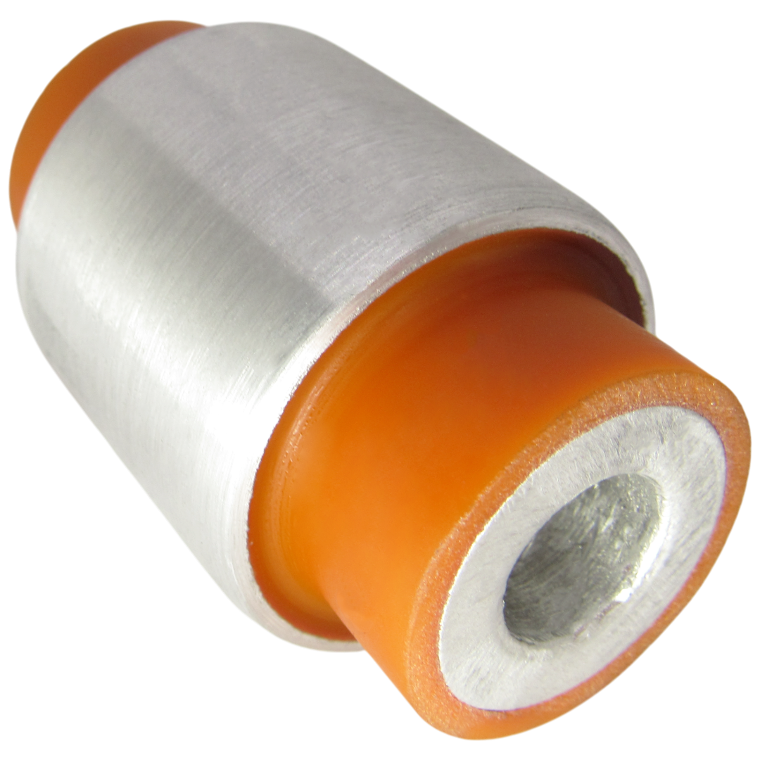 Поліуретановий сайлентблок задньої цапфи верхній Nissan Fuga 2009-