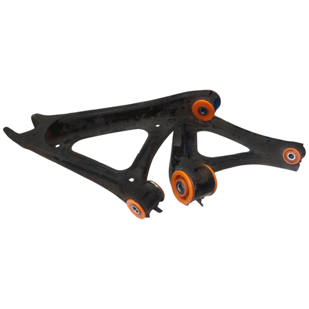 Rear lower control arm Audi Q7 2005-2015 Service with repressing of bushings (Bushings are not included in the price)