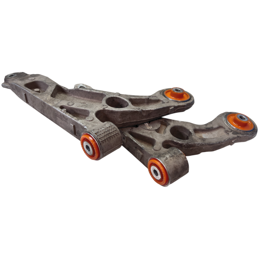 Передній нижній важіль Jeep Cherokee 2018- Послуга з перепресування сайлентблоків (Сайлентблоки в ціну не входять)