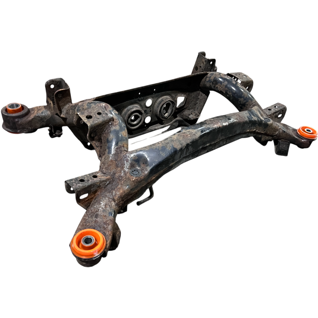 Rear subframe Lexus is 1998-2005 Service with repressing of bushings (Bushings are not included in the price)