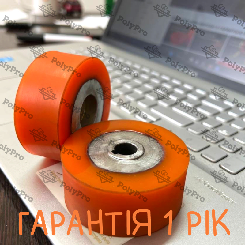 Футеровка вала поліуретаном для склеювання тканини